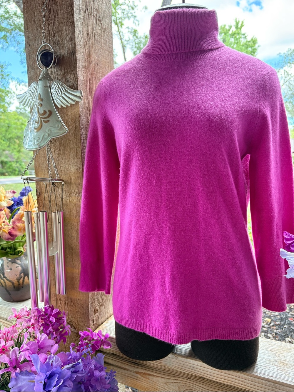 Express Cashmere Turtleneck 3/4 Sleeve Pullover Sweater w Ribbed Detail L